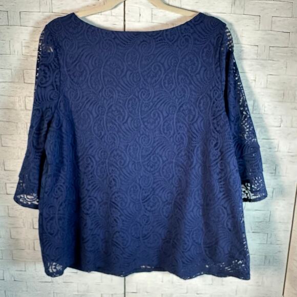 Roz & Ali navy blue lace overlay blouse Bell sleeve bohemian feminine plus siz
￼ - Picture 2 of 9